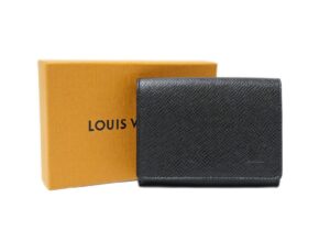 ルイヴィトン　タイガ　カードケース　アンヴェロップ・カルトドゥヴィジットNM